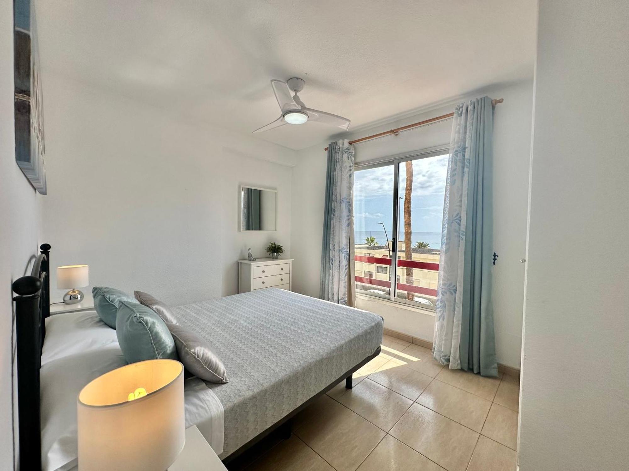 Sunbeach Apartment Arona  Ngoại thất bức ảnh