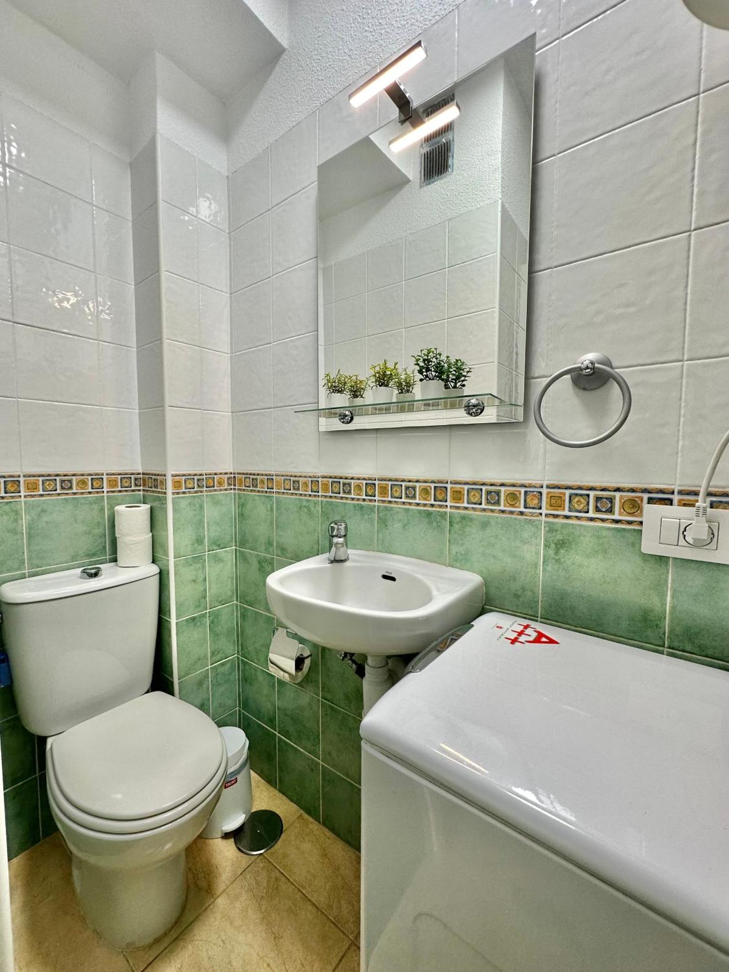 Sunbeach Apartment Arona  Ngoại thất bức ảnh